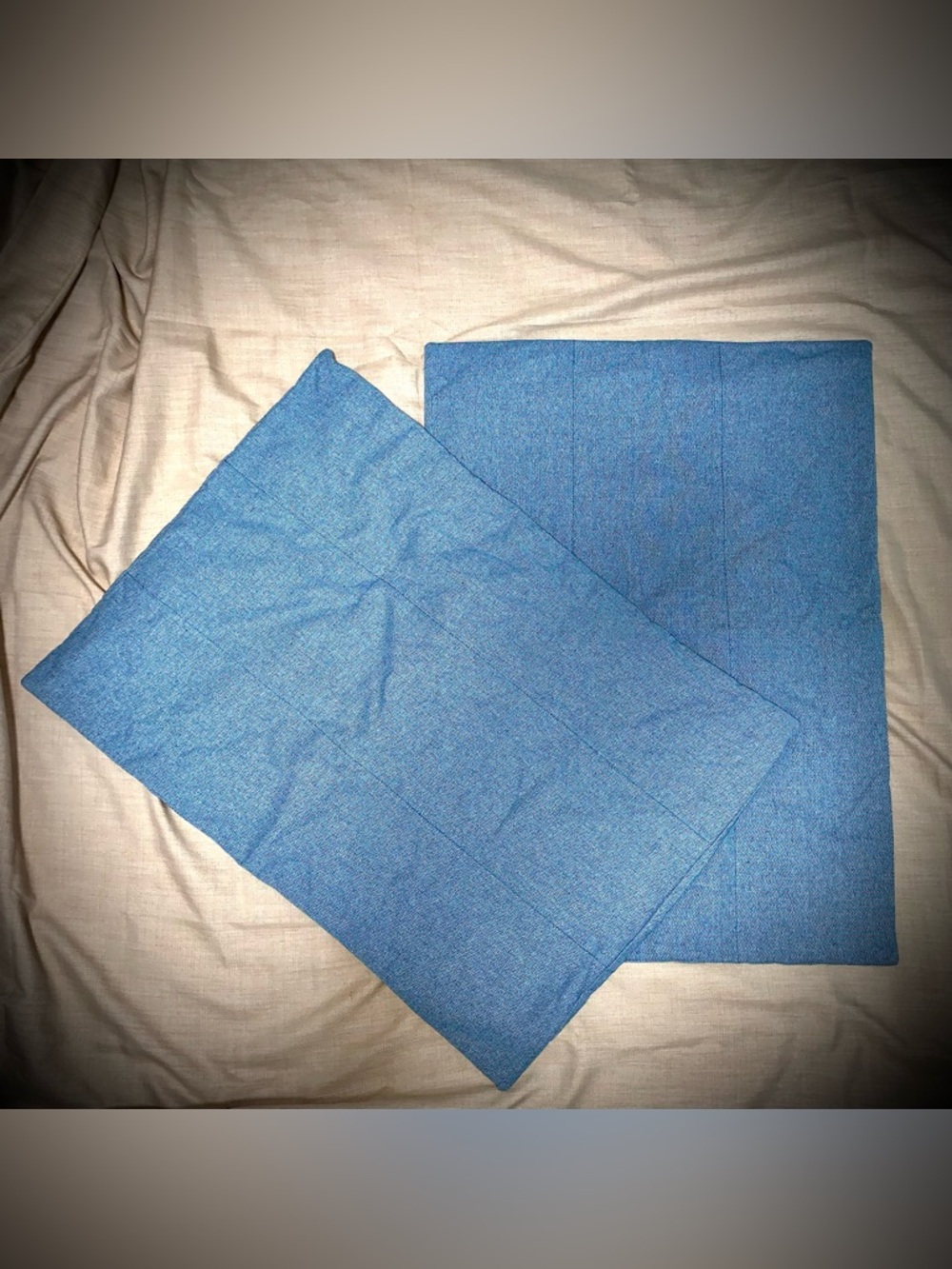 Beddy’s Blue Herringbone Pillowcase Set (2) – Excellent Condition